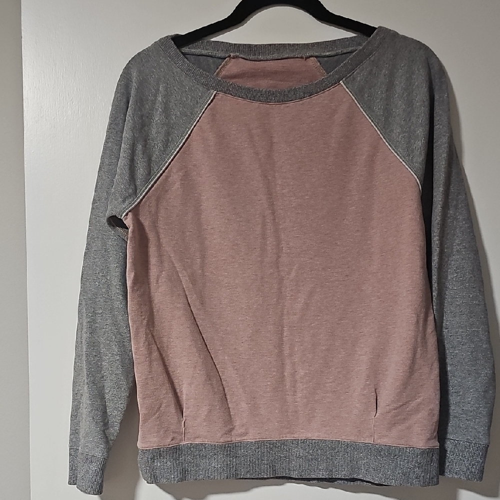 lululemon athletica Gray and Pink Crew Neck Sweater